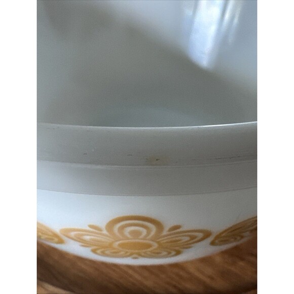 Pyrex Butterfly Gold Mixing Bowl # 402 - 1½ QT - 1.5 L Nesting Mixing Bowl 7¼" - Picture 10 of 12
